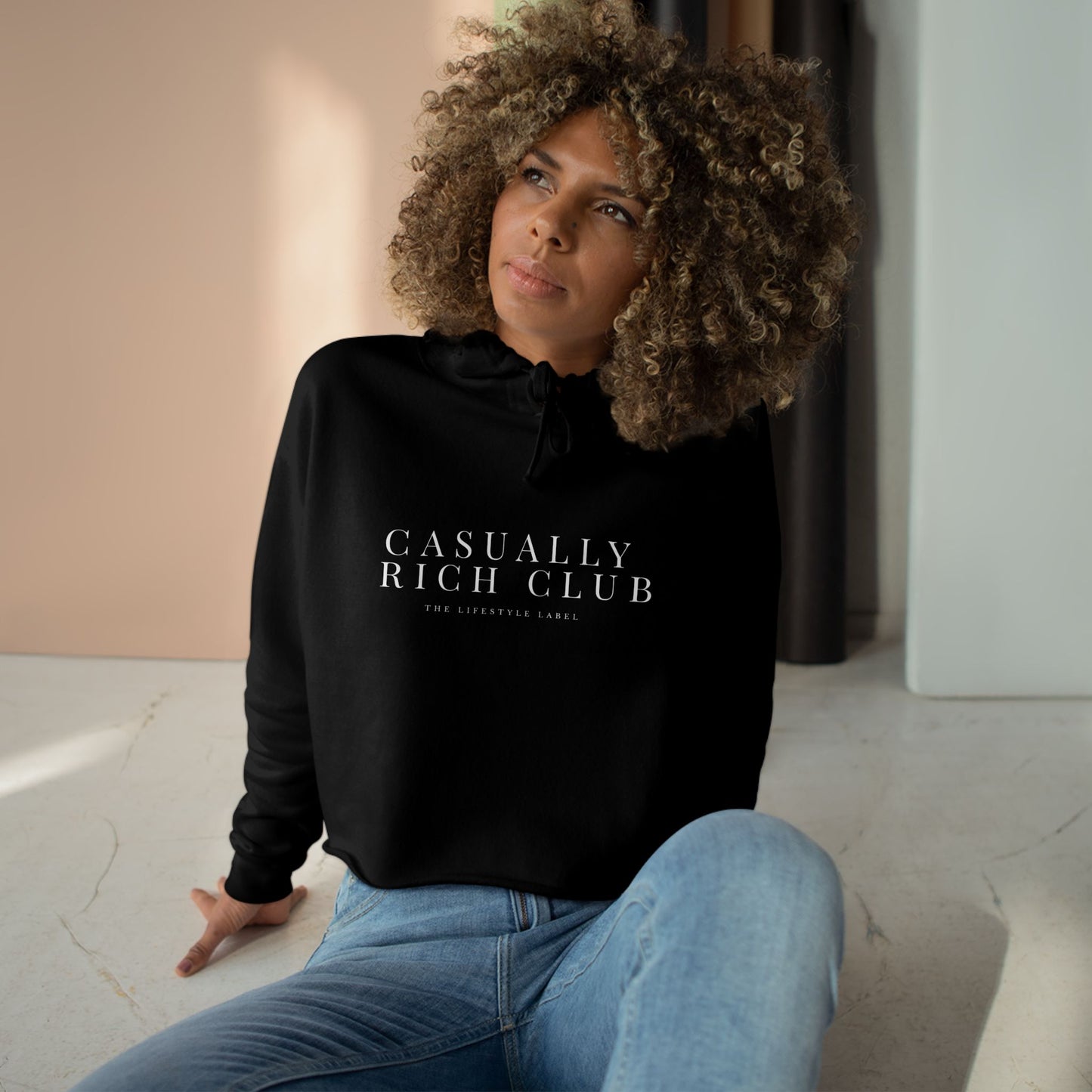 Expanded Logo Crop Hoodie - Relaxed Fit / Front Logo